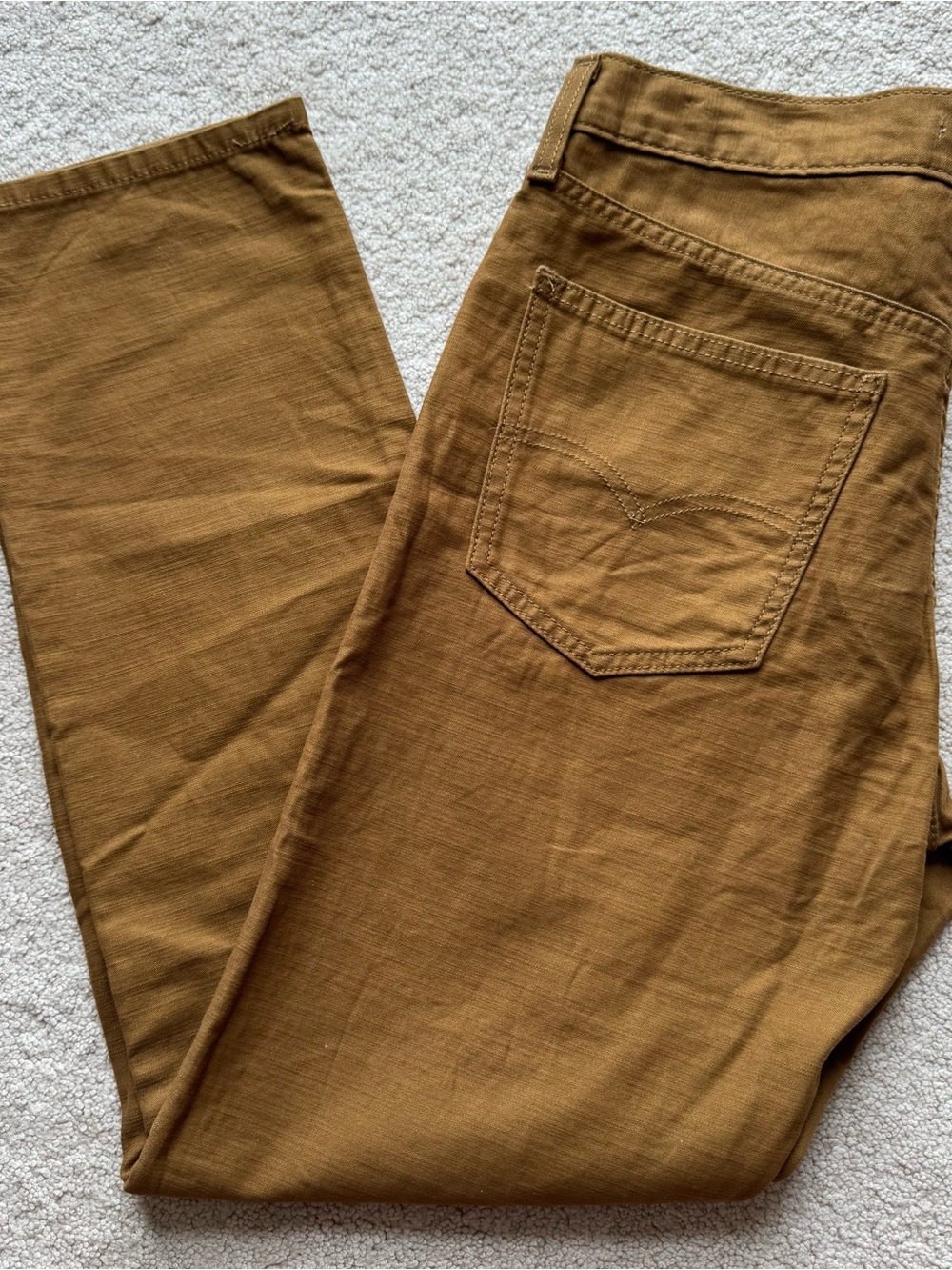 Levi's Middy Women’s Straight Leg Jeans Size 29x30 Fit 30x29 Brown Tan Mid Rise